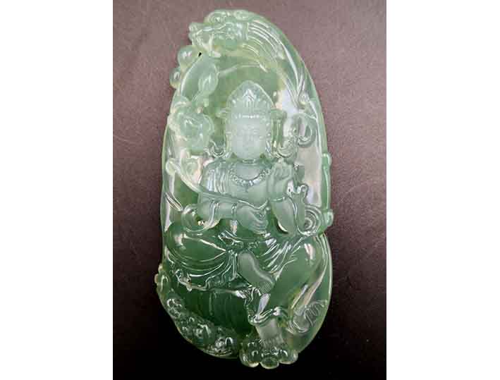 玉雕大师方国勇作品《大势至菩萨》
